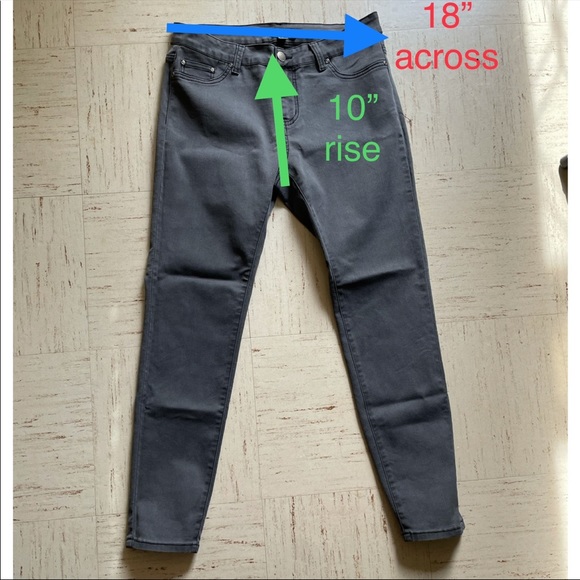 Women’s Forever 21 Plus Size Jeans - Picture 5 of 5